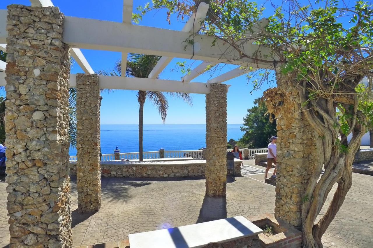 Appartamento Burriana Front Line Nerja Esterno foto
